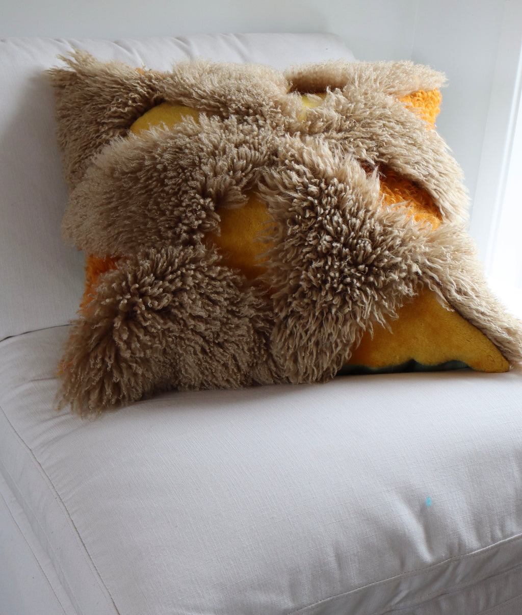 Honey Pot, 26x26 Pillow 